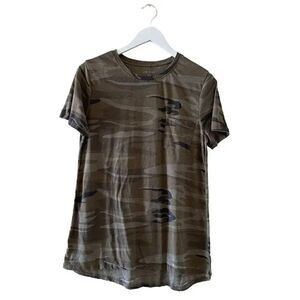 Zoe & Liv Camo Gray Cotton Blend Soft  Short Sleeve XL #1073